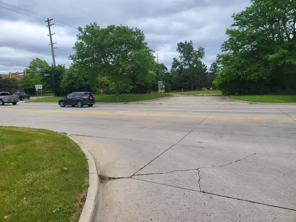 MI 48187,7125 N LILLEY RD