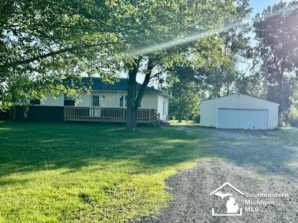 Carleton, MI 48117,13091 Rosedale BLVD