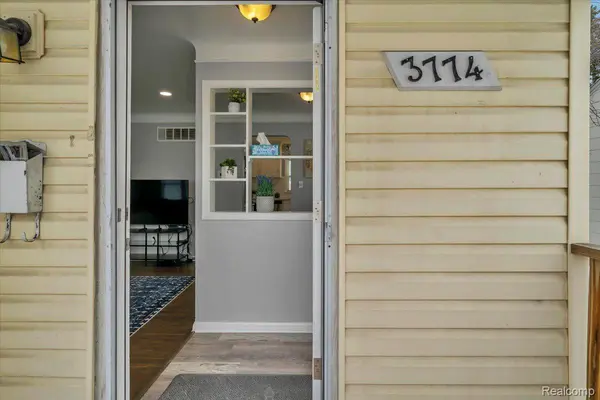 Berkley, MI 48072,3774 GREENFIELD RD