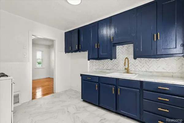 Detroit, MI 48227,13620 MANSFIELD ST