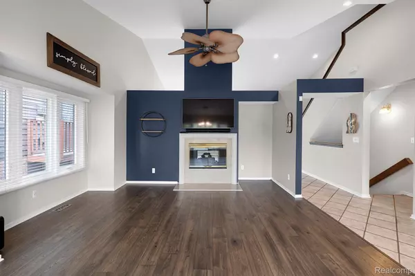 Waterford, MI 48327,1095 OREGON BLVD