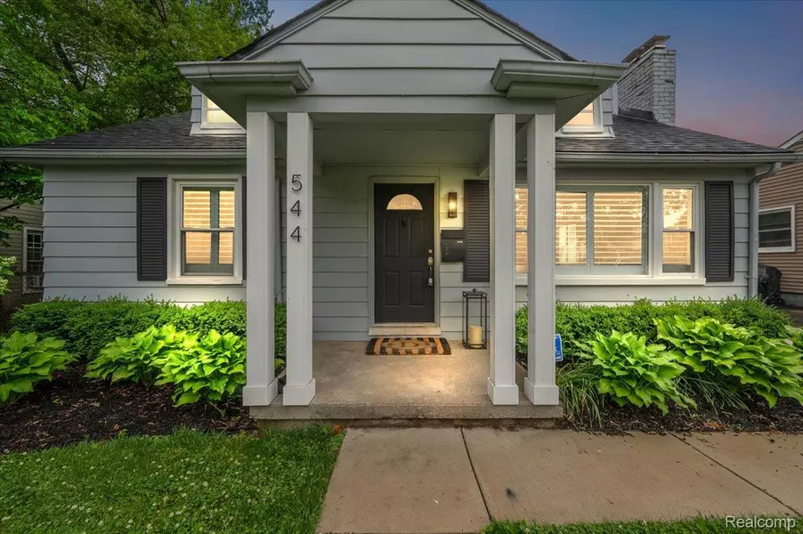 544 S Webik AVE, Clawson, MI 48017