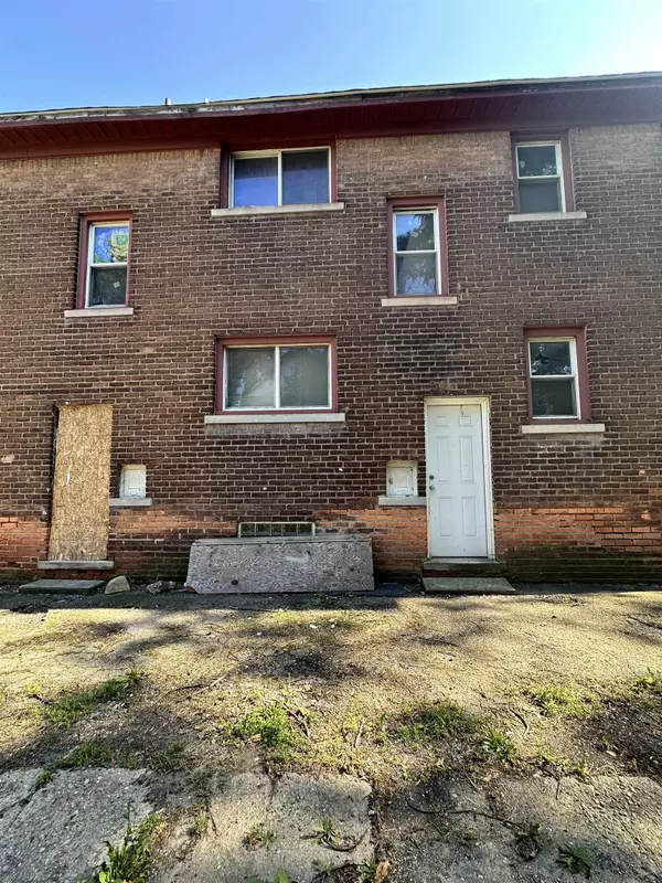 MI 48238,15043 Holmur ST