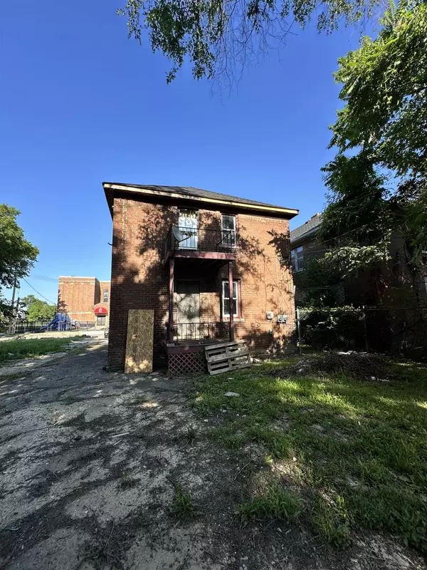 MI 48238,15043 Holmur ST