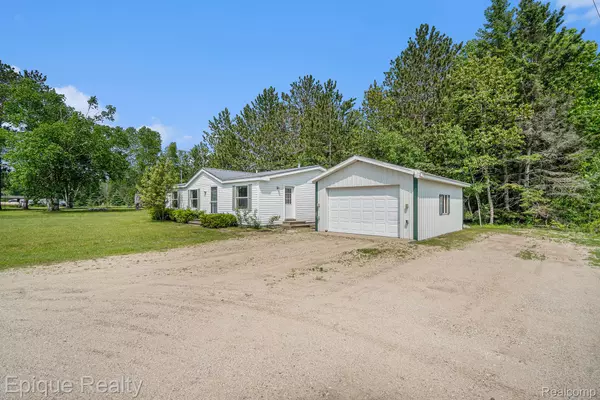 Carp Lake, MI 49718,12342 N Mackinaw HWY