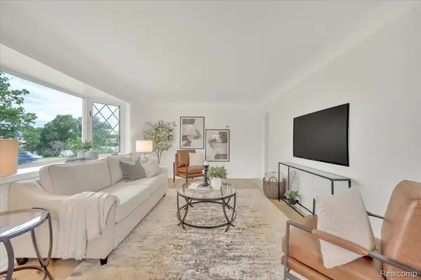 Holly, MI 48329,2190 Crescent Lake RD