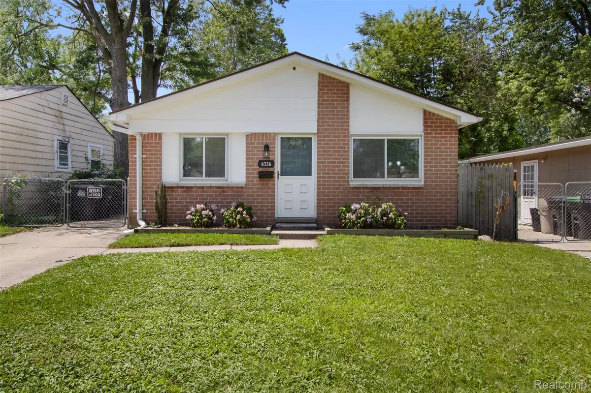 MI 48180,6336 Glenis ST