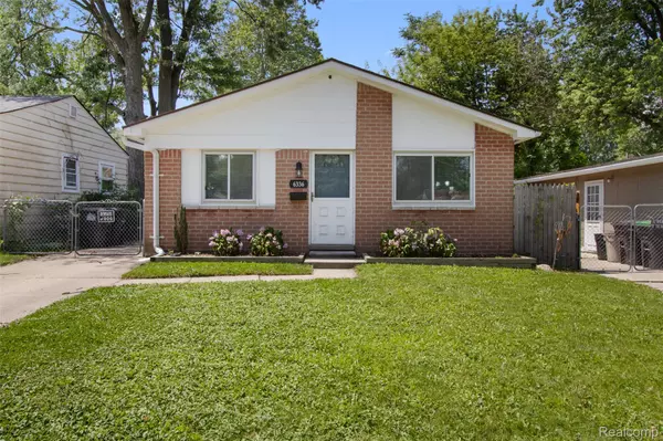 6336 Glenis ST, MI 48180