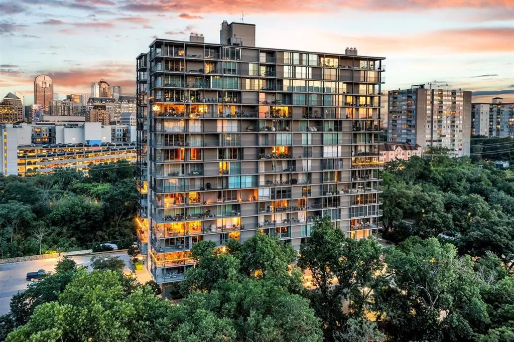 Dallas, TX 75201,3310 Fairmount Street #12C