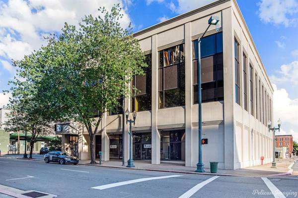 Shreveport, LA 71101,331 Milam Street