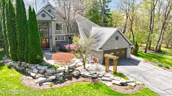 Lake Orion, MI 48362,1151 ABSEGUAMI TRL