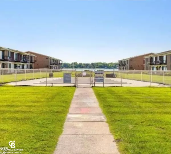 Marysville, MI 48040,1900 River rd D6 RD