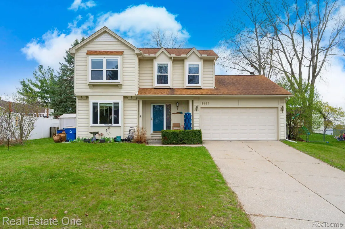 Waterford, MI 48329,4067 HIGHVIEW