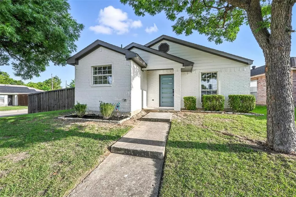 Dallas, TX 75227,10215 Shelburne Drive