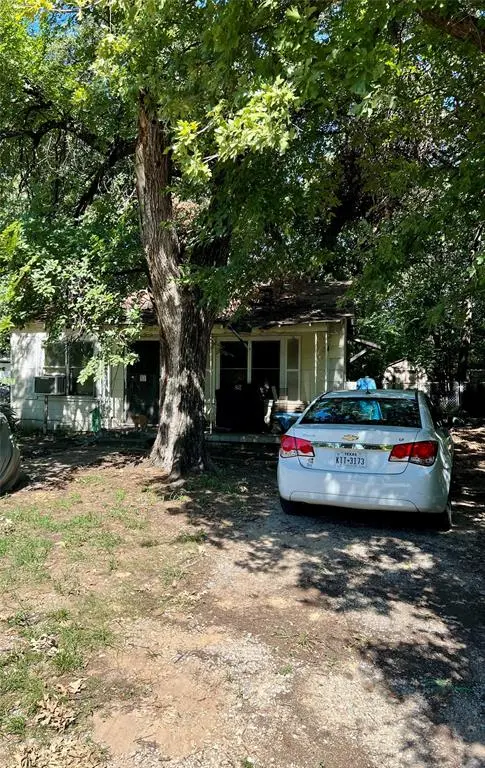 Fort Worth, TX 76117,1216 Wayne Street