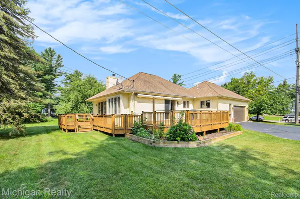 Commerce Twp, MI 48382,3531 E COMMERCE RD