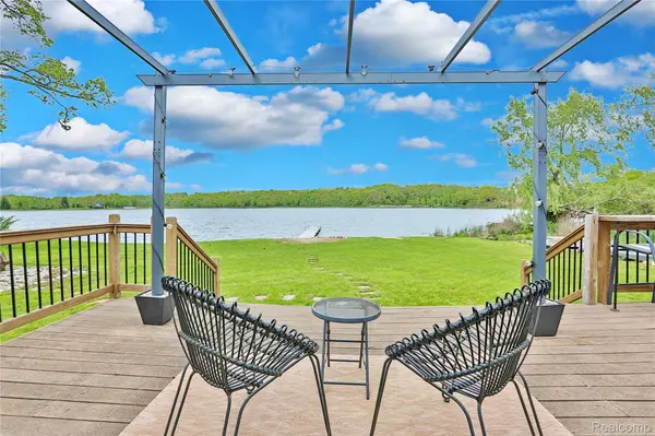 Ortonville, MI 48462,2679 LAKEVIEW DR