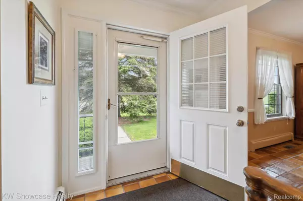 South Lyon, MI 48178,11928 Shenandoah #3