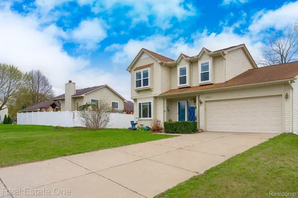 Waterford, MI 48329,4067 HIGHVIEW