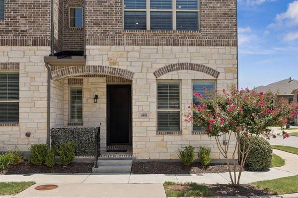 4404 Grady Lane,  Carrollton,  TX 75010