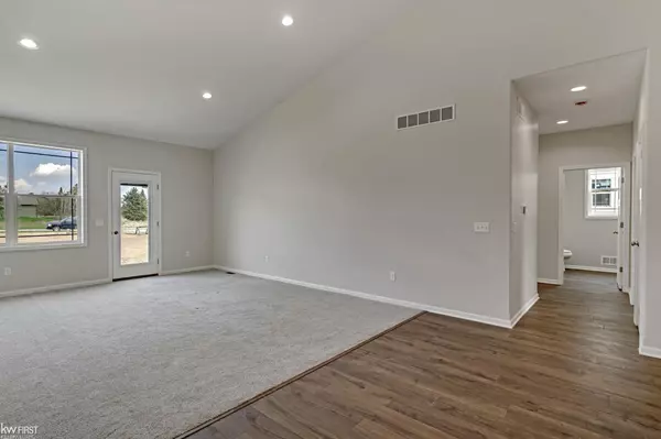 Davison, MI 48423,11146 Brahms LN