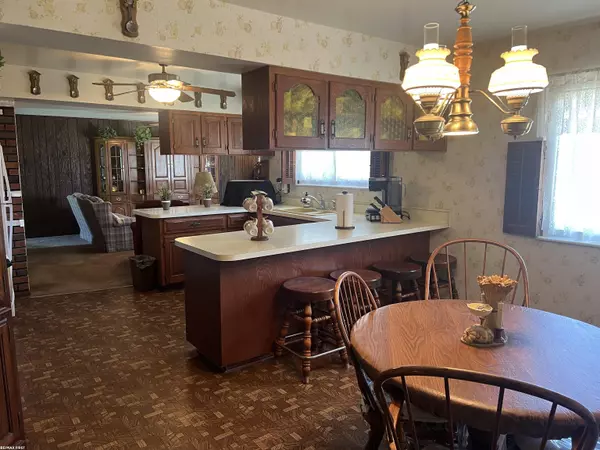 Richmond Twp, MI 48062,75950 Memphis Ridge RD