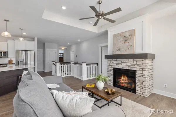 Allendale, MI 49401,7583 Brook Villa CT #15