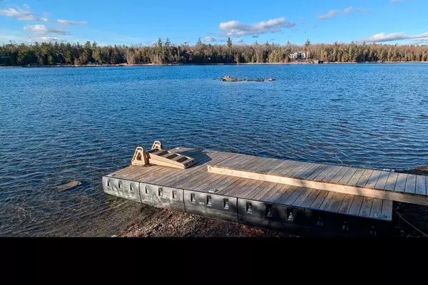 Trent Lakes, ON K0M 2A0,2 Anne DR