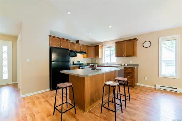 Nanaimo, BC V9V 1H2,3309 Willowmere Cres