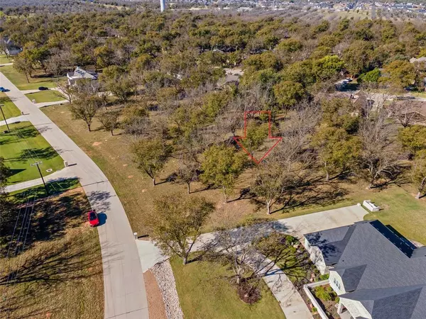 Granbury, TX 76049,8009 W Landings Road