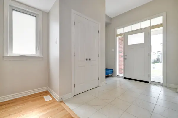 Blossom Park - Airport And Area, ON K1T 0X7,868 Snowdrop CRES