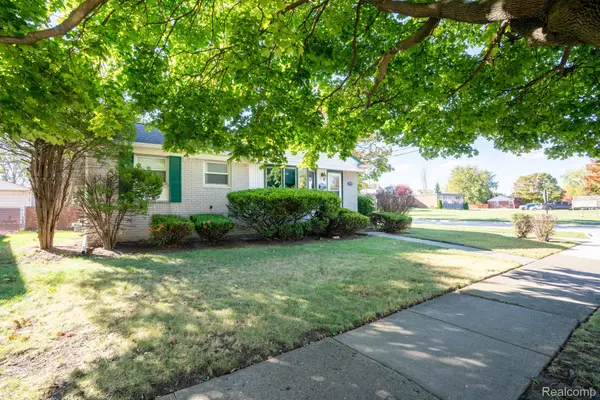 Lincoln Park, MI 48146,1697 Emmons BLVD