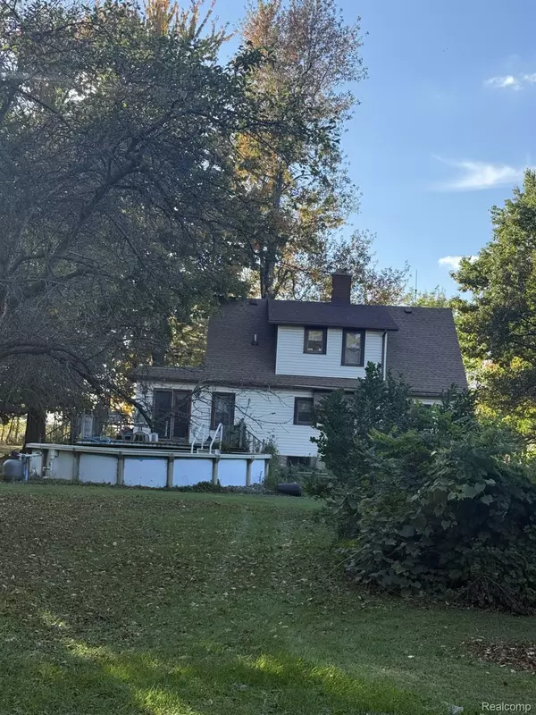 Clifford, MI 48727,5304 Soper RD