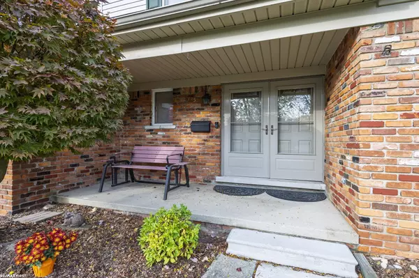 Sterling Heights, MI 48312,33517 Chatsworth DR