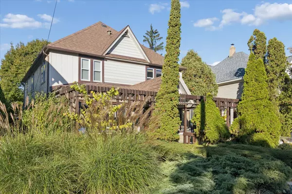 Grand Rapids, MI 49506,507 Glenwood AVE SE