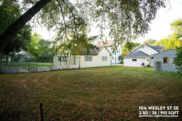 Grand Rapids, MI 49548,104 Wesley ST SE