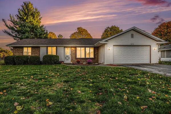 4076 Channelview DR, Vicksburg, MI 49097