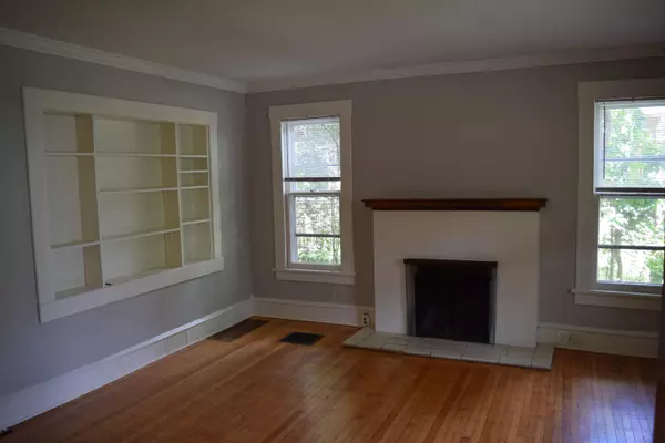 Ann Arbor, MI 48103,215 Bucholz CT