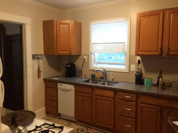 Ann Arbor, MI 48103,215 Bucholz CT