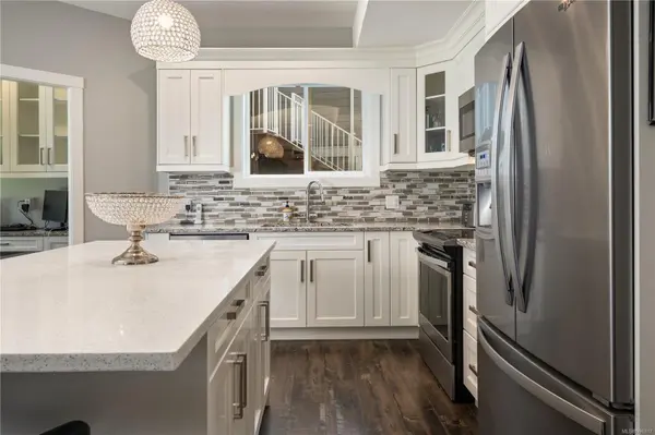 Nanaimo, BC V9T 0J6,505 Waterwood Pl