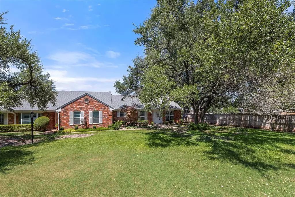 Fort Worth, TX 76114,1155 Roaring Springs Road