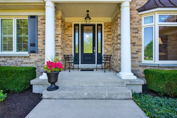 Niagara Falls, ON L2J 4L6,6786 Christine CT