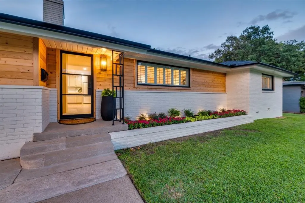 Fort Worth, TX 76109,4613 Norwich Drive