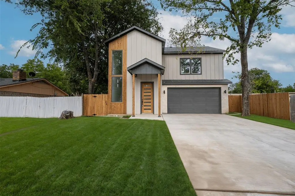 2433 Grant Street, Grand Prairie, TX 75051