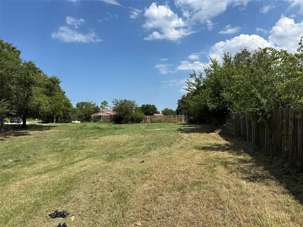 Sunset, TX 76270,219 Hubbard Street