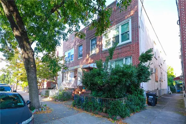 Brooklyn, NY 11223,83 Van Sicklen ST