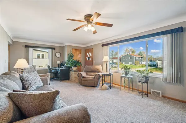 1630 25th Street, Marion, IA 52302