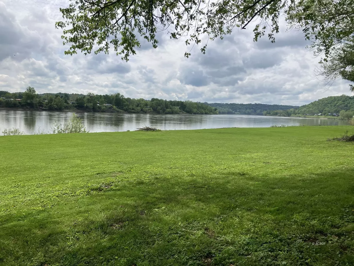 Racine, OH 45771,45615 SR 124