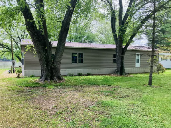 Racine, OH 45771,45615 SR 124