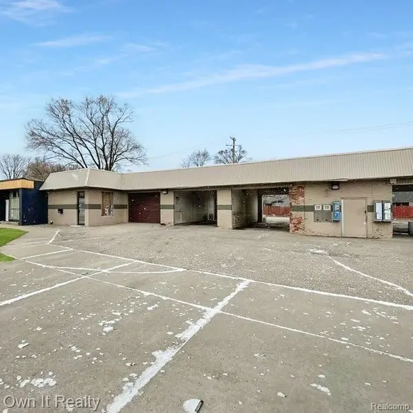 Farmington Hills, MI 48336,30544 GRAND RIVER AVE